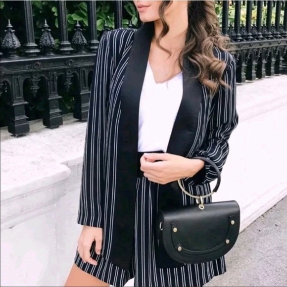 Zara Jackets & Blazers - Zara Black and White Striped Satin Blazer